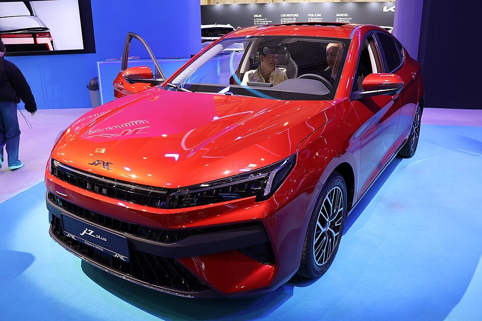 جاك J7