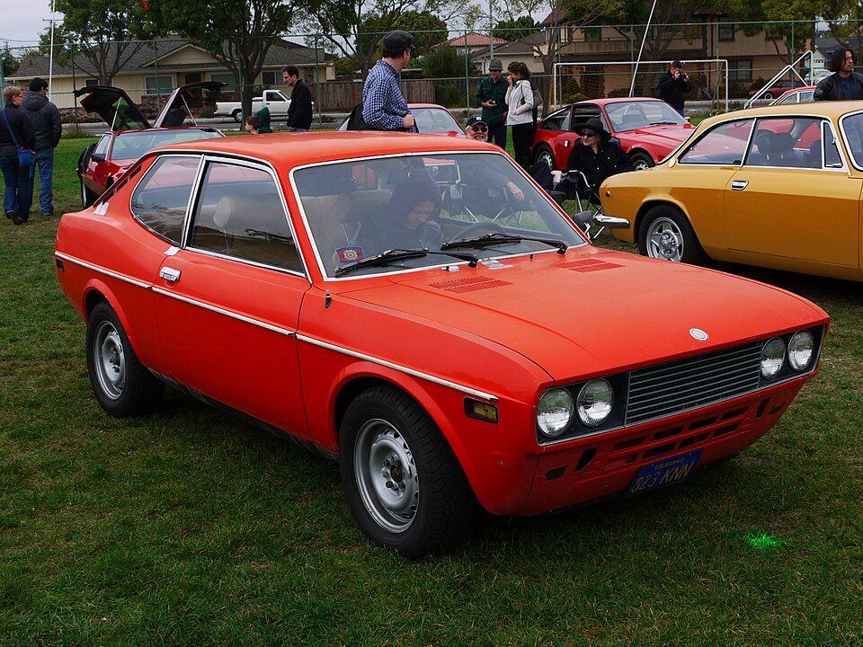 فيات 128