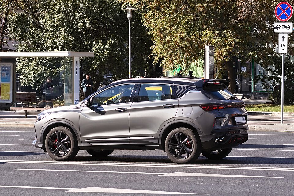 جيلي كولراي 2024